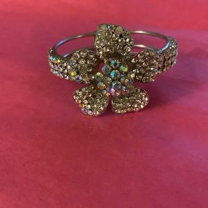 Fashion silver champagne flower bracelet